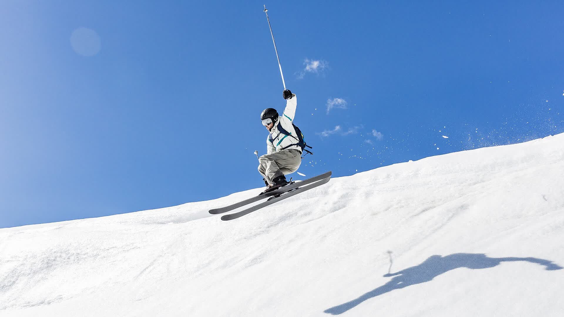 爱游戏中心-跨界体育奇谭，拉齐奥法甲冲纪录，鹈鹕观战意大利杯，广州队欧超杯备战令对手叹服